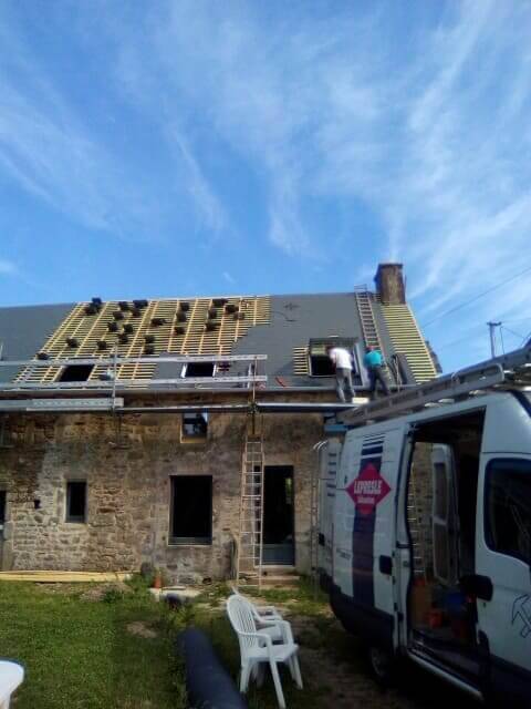 Entreprise de couverture, charpente, zinguerie à Montebourg dans la Manche - Lepresle Sébastien (37)